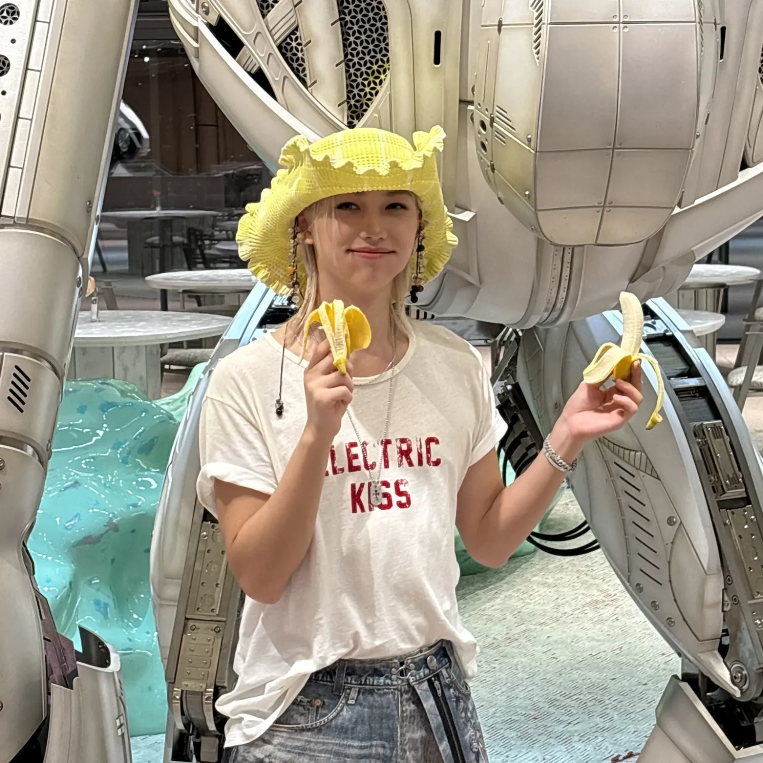 Recent activity shot of Felix (Stray Kids)