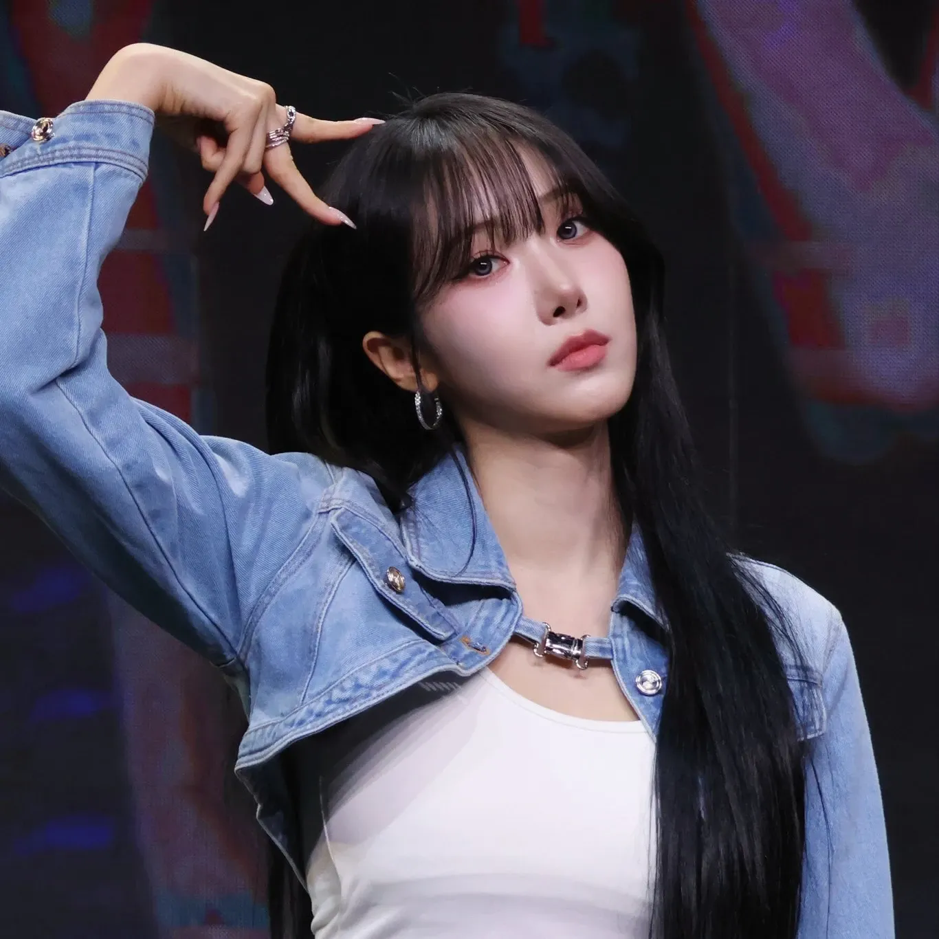 Momen yang diabadikan oleh penggemar VIVIZ