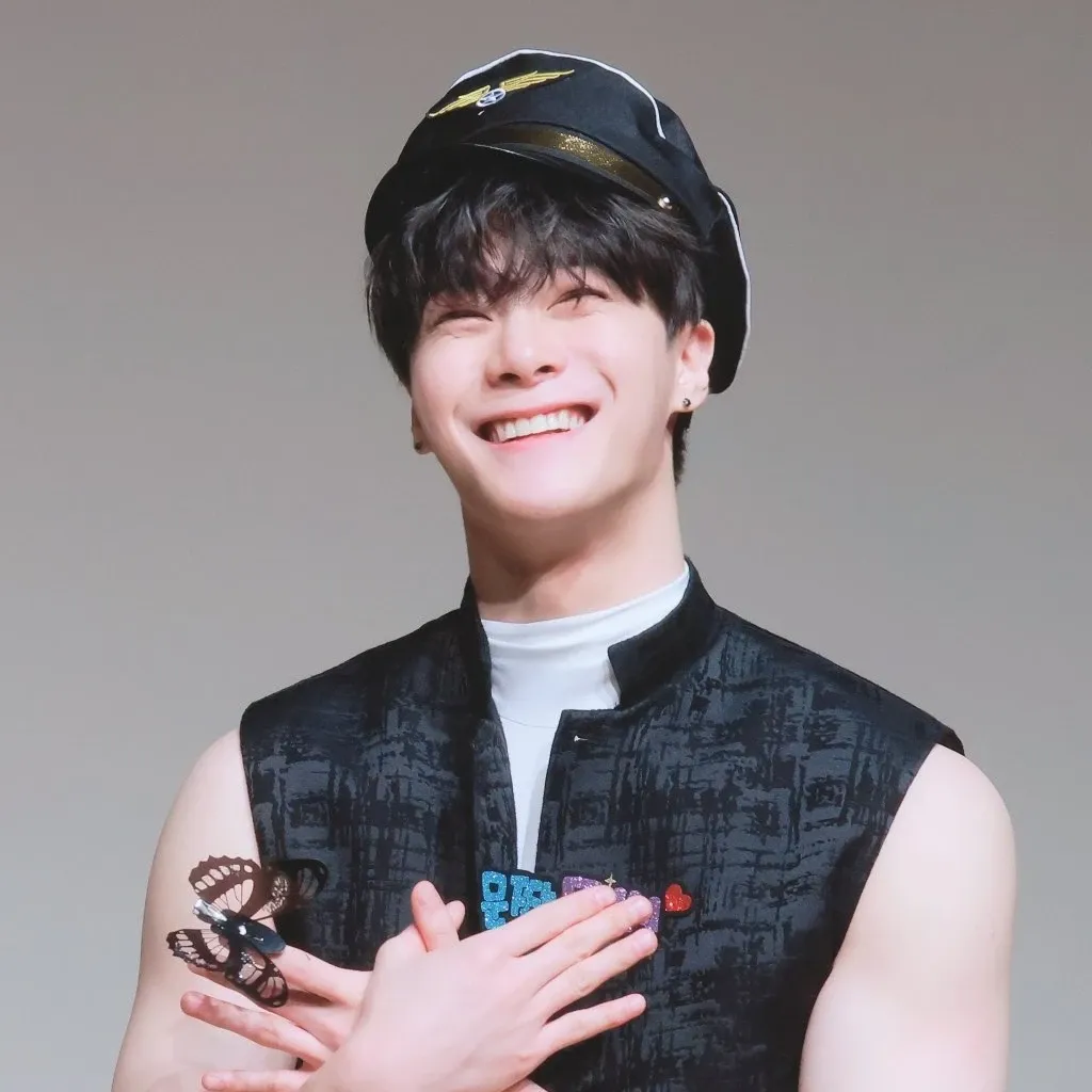 Latest photo of Moonbin (ASTRO)