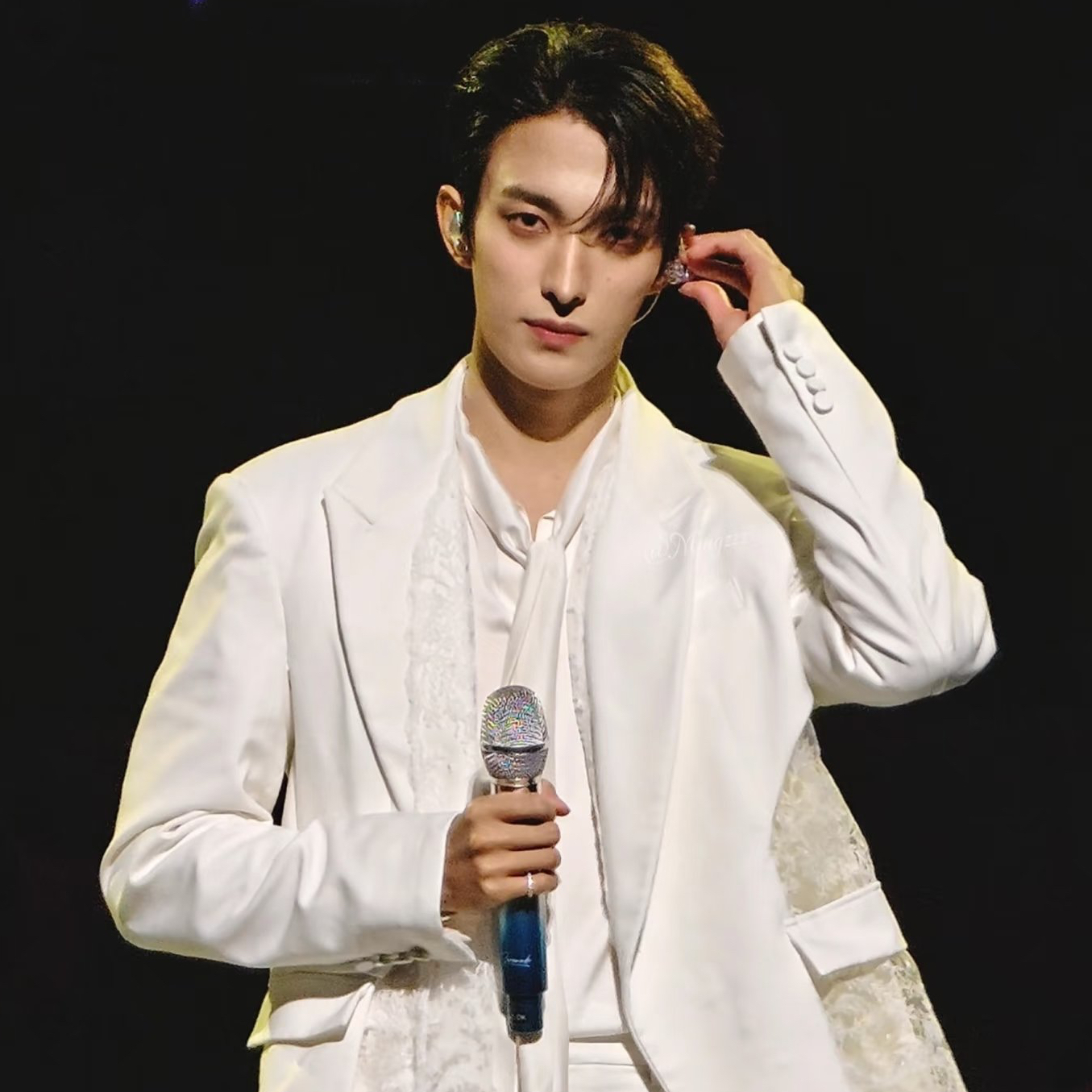 Behind-the-scenes cut of DK (SEVENTEEN)