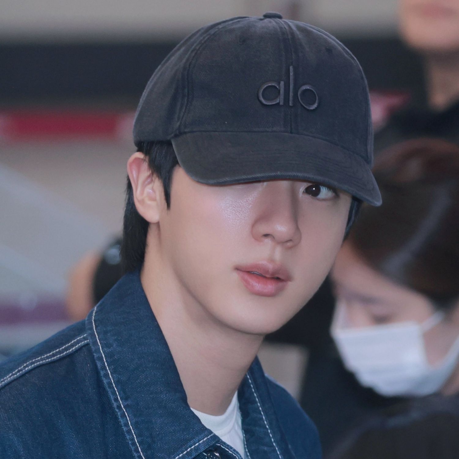 진 (방탄소년단) 최근 활동샷