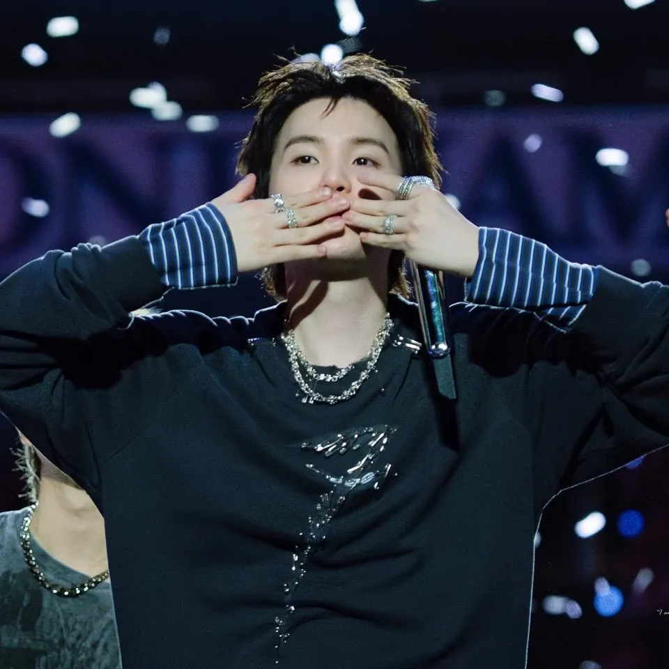 SUGA (防彈少年團)粉絲拍下的瞬間