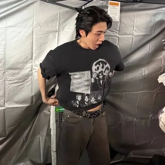 Foto terbaru Jin (BTS)