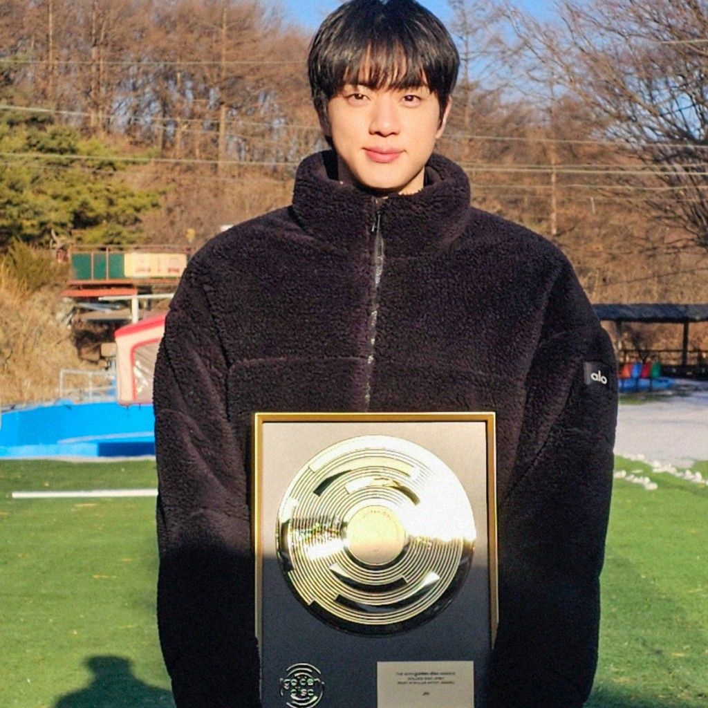 Potret di balik layar Jin (BTS)