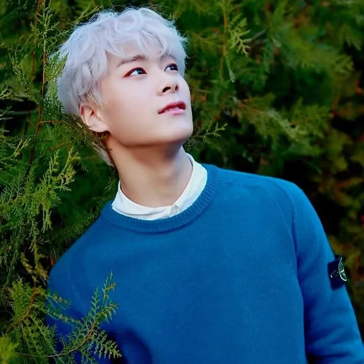 Recent activity shot of Moonbin (ASTRO)