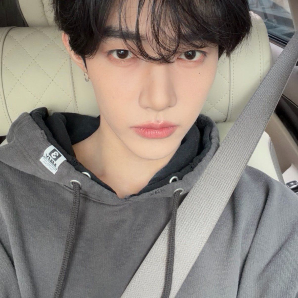 章昊 (ZEROBASEONE)的最新活動照片