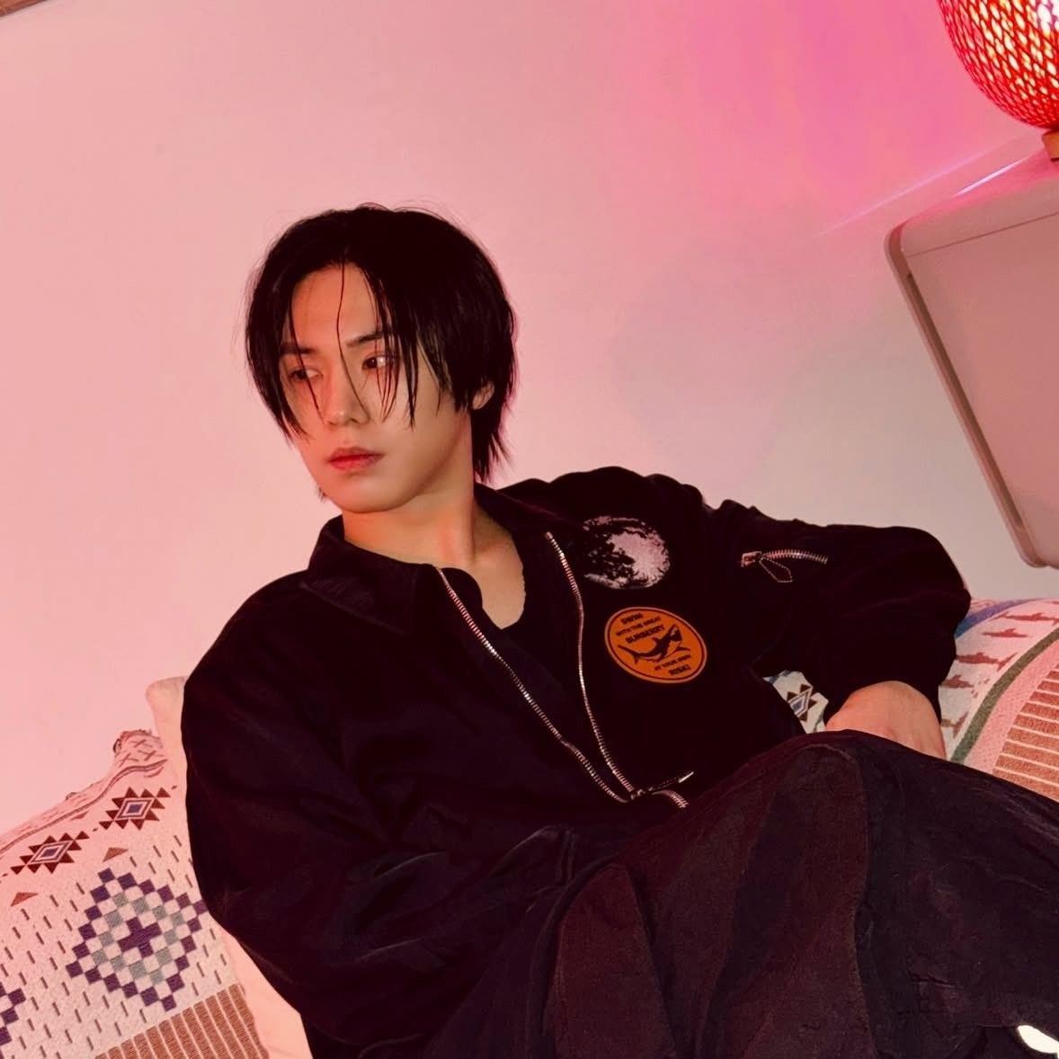 A moment captured by Rocky's fan