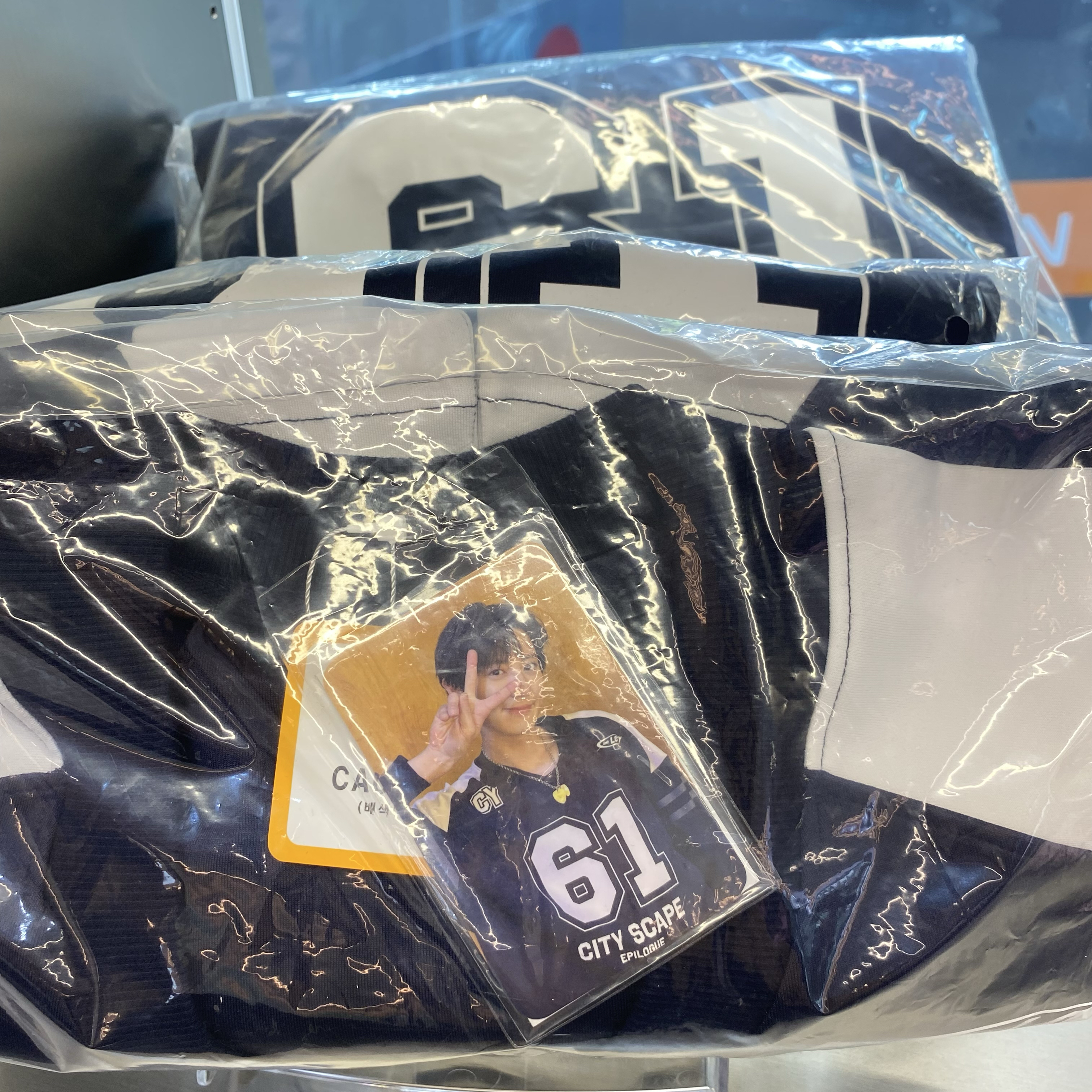 燦烈 (EXO)的最新照片