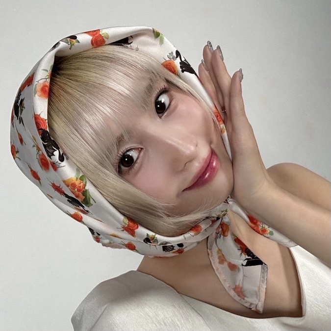 Latest photo of Momo (TWICE)