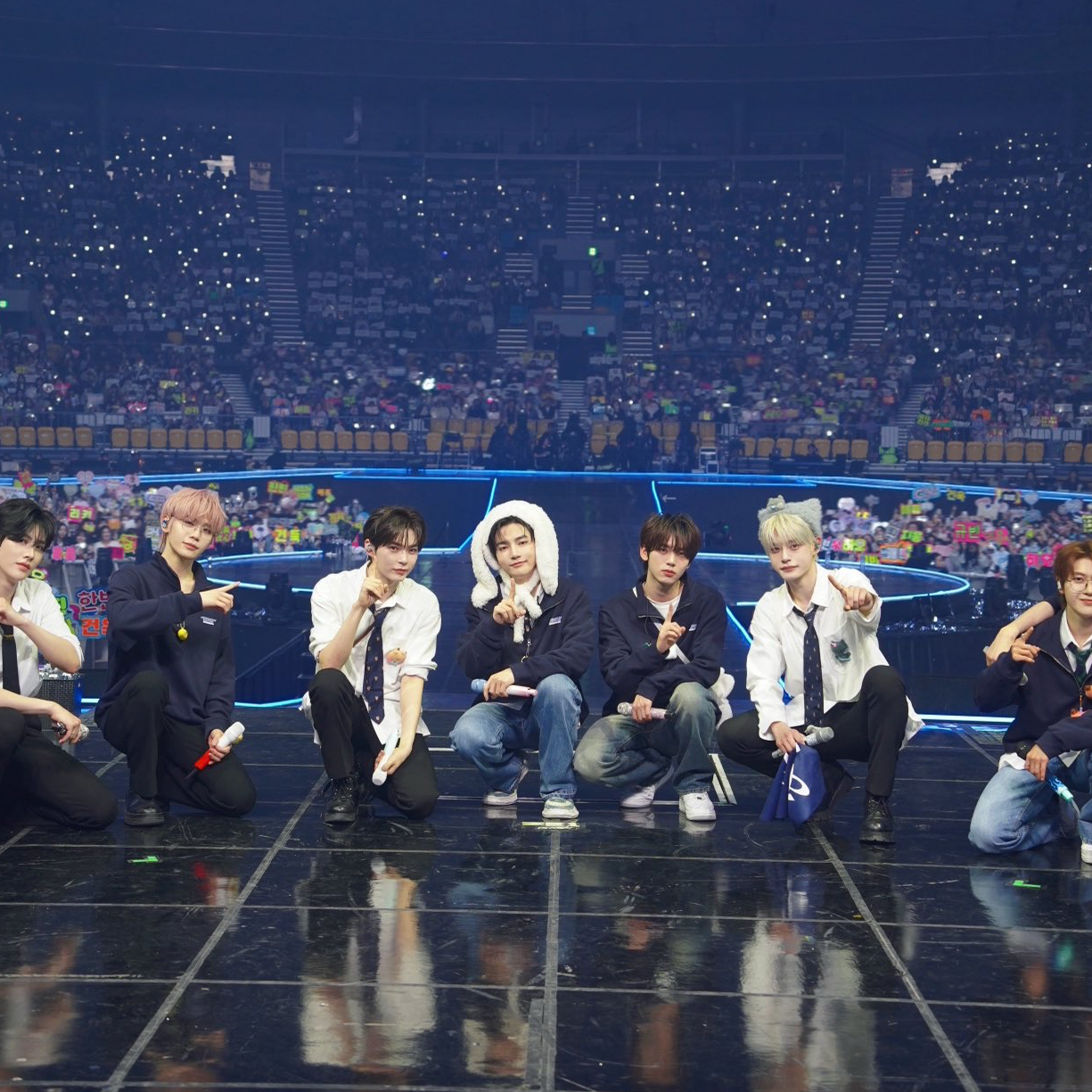 Behind-the-scenes cut of ZEROBASEONE