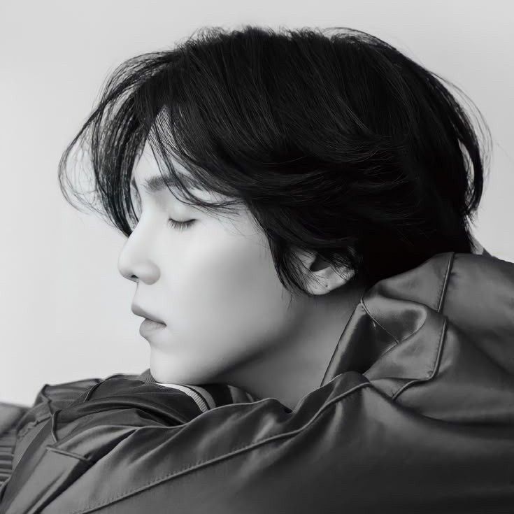 SUGA (BTS)の舞台裏ショット