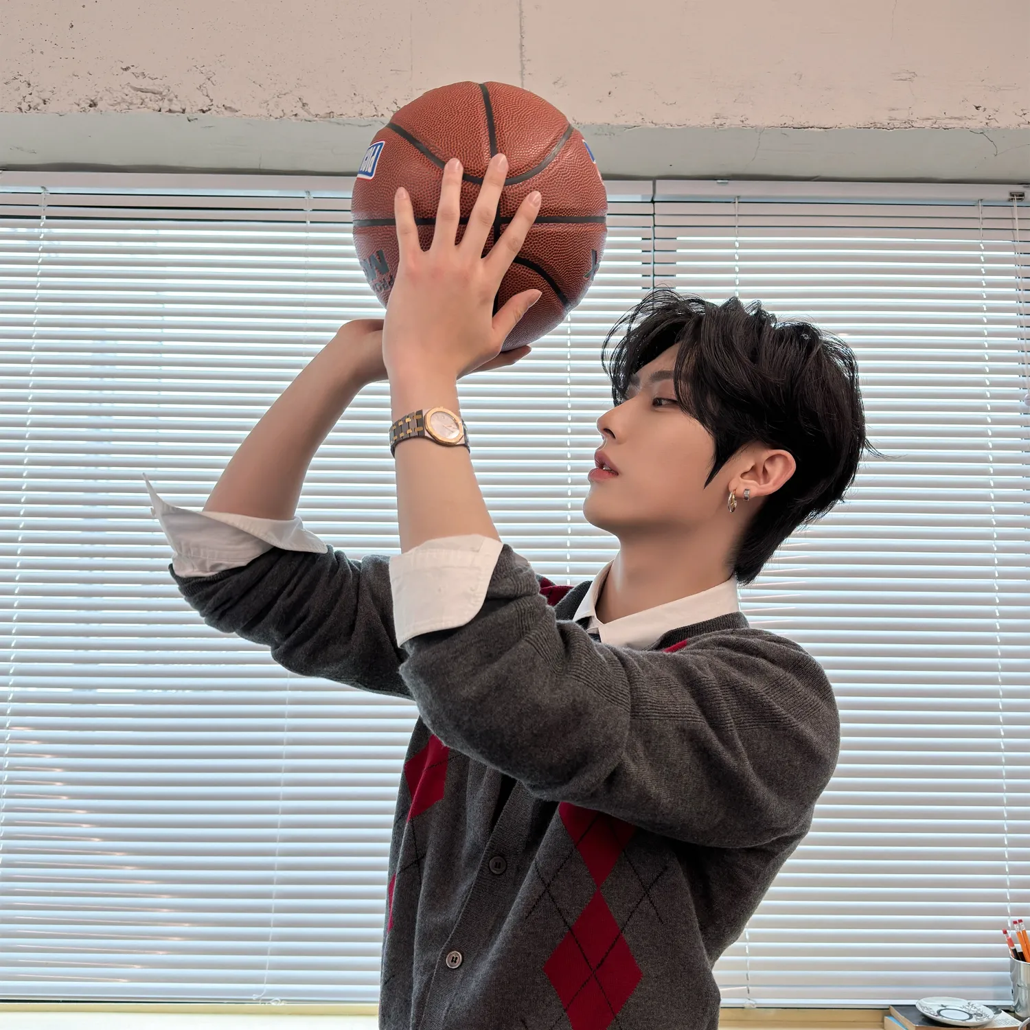 A moment captured by Ricky's fan