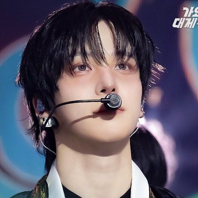 에이티즈의 비하인드 컷