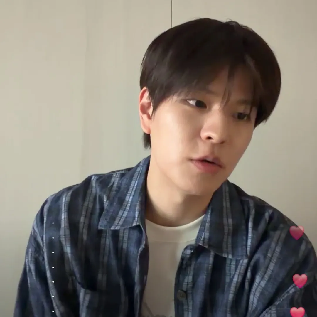 Behind-the-scenes cut of Seungmin (Stray Kids)