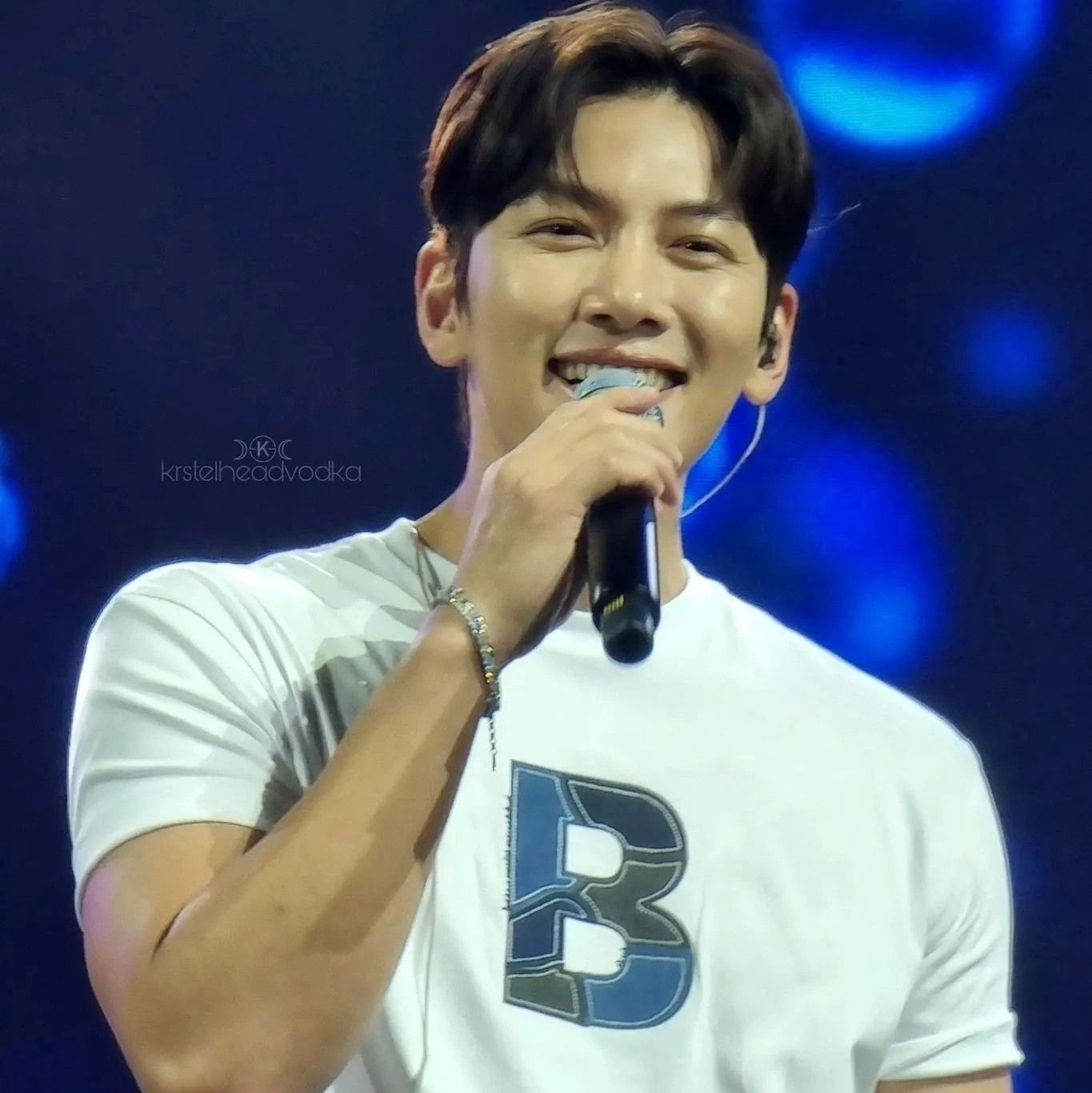 Momen yang diabadikan oleh penggemar SUGA (BTS)