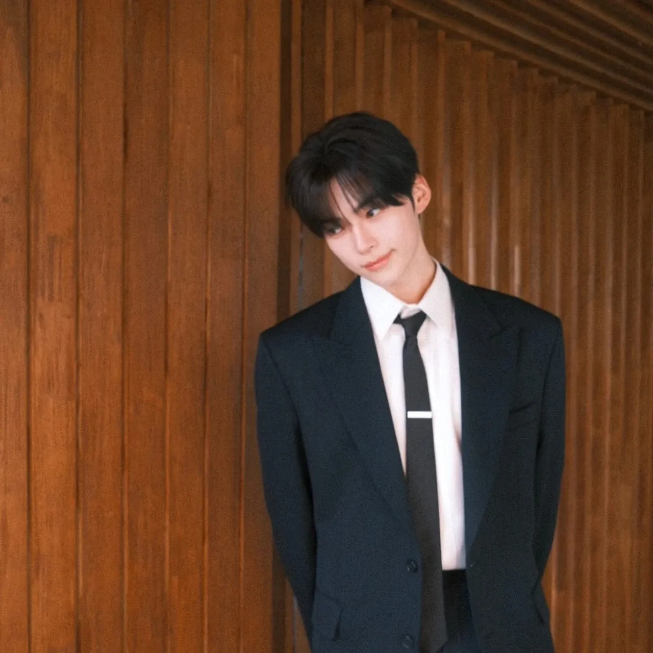 Posting K-POP populer yang disukai penggemar