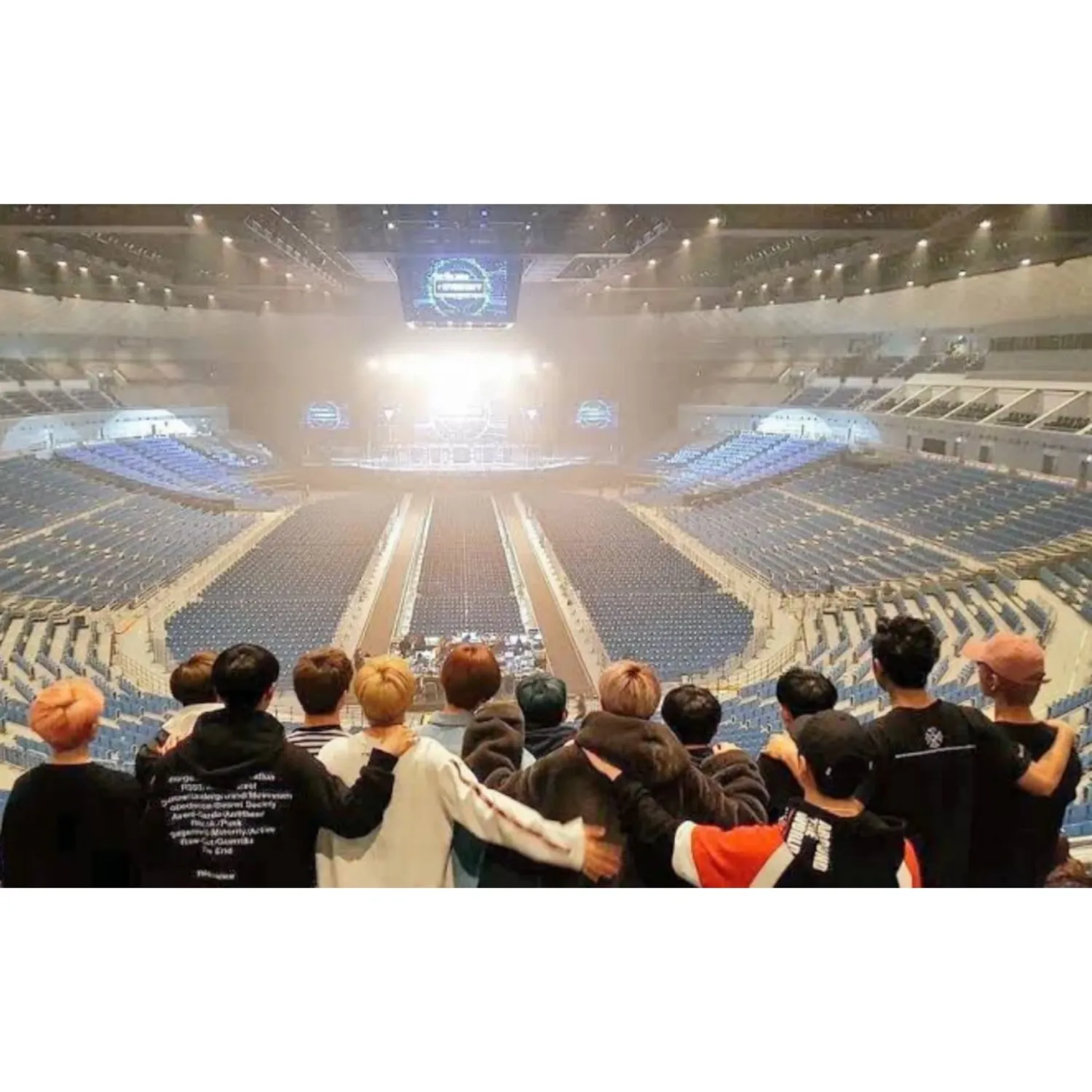 세븐틴 최근 활동샷