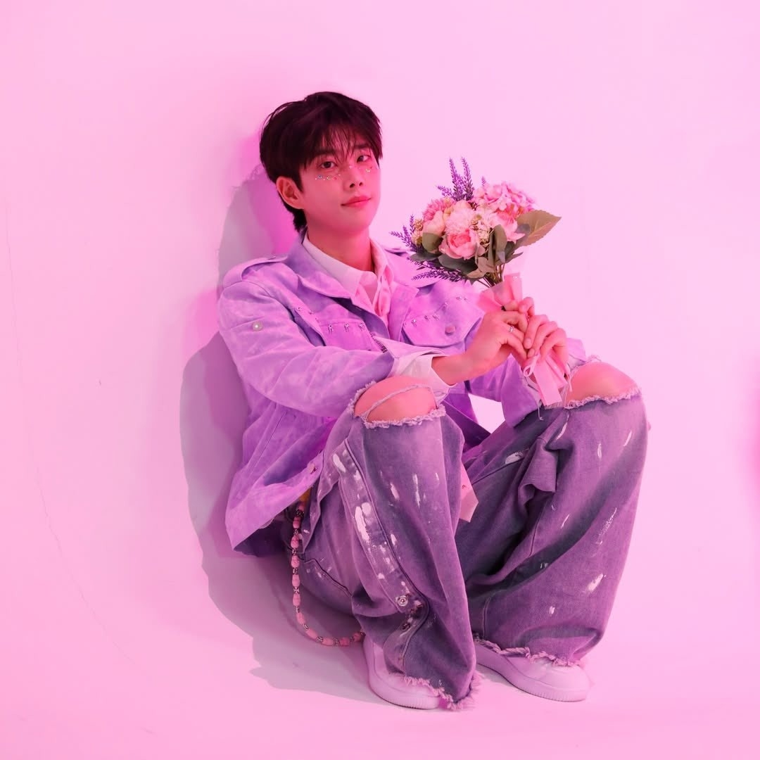 A moment captured by Eunwoo (ASTRO)'s fan