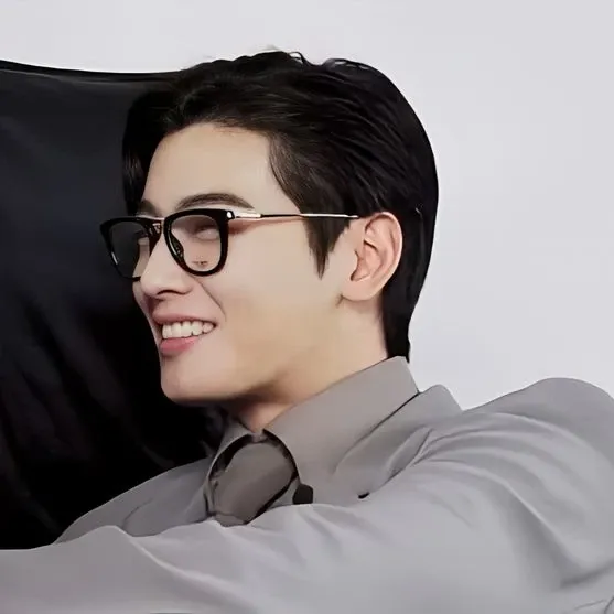 Behind-the-scenes cut of Eunwoo (ASTRO)