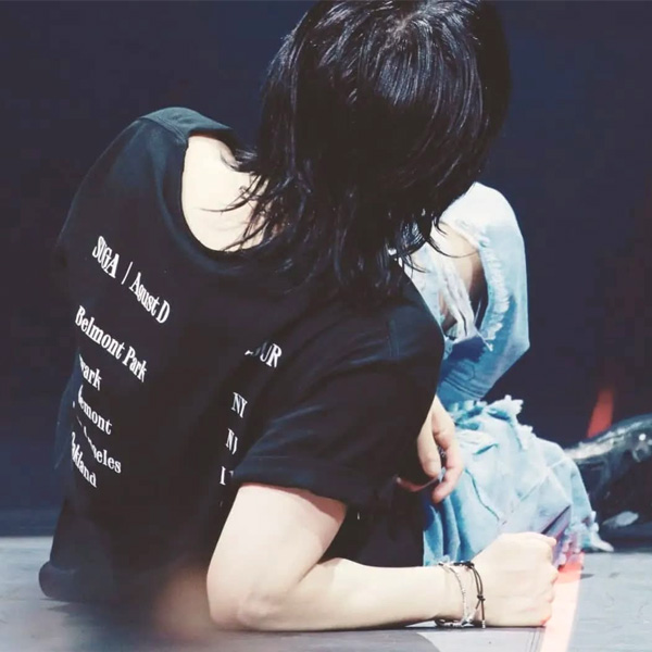 Latest photo of SUGA (BTS)