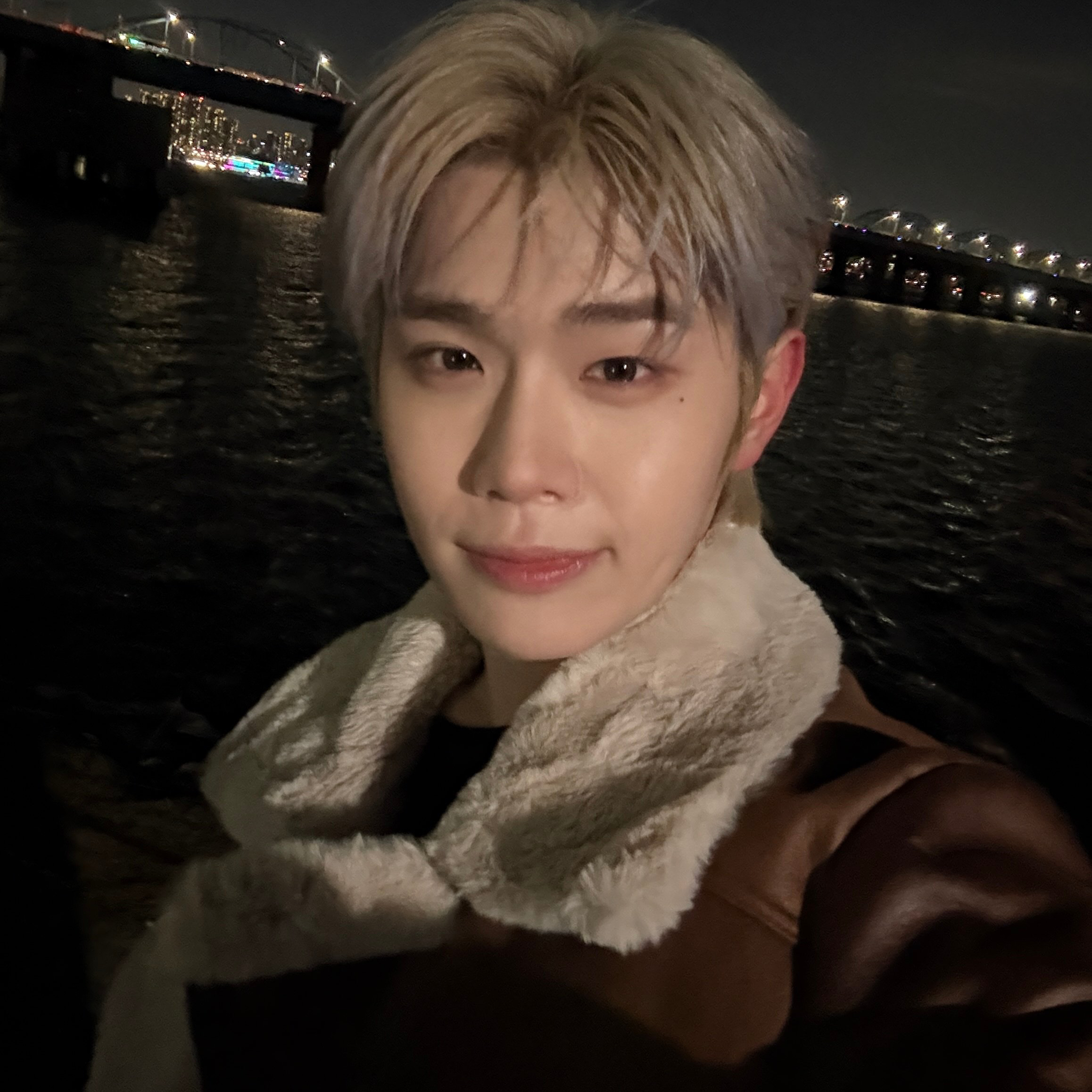 A moment captured by Kim Taerae (ZEROBASEONE)'s fan