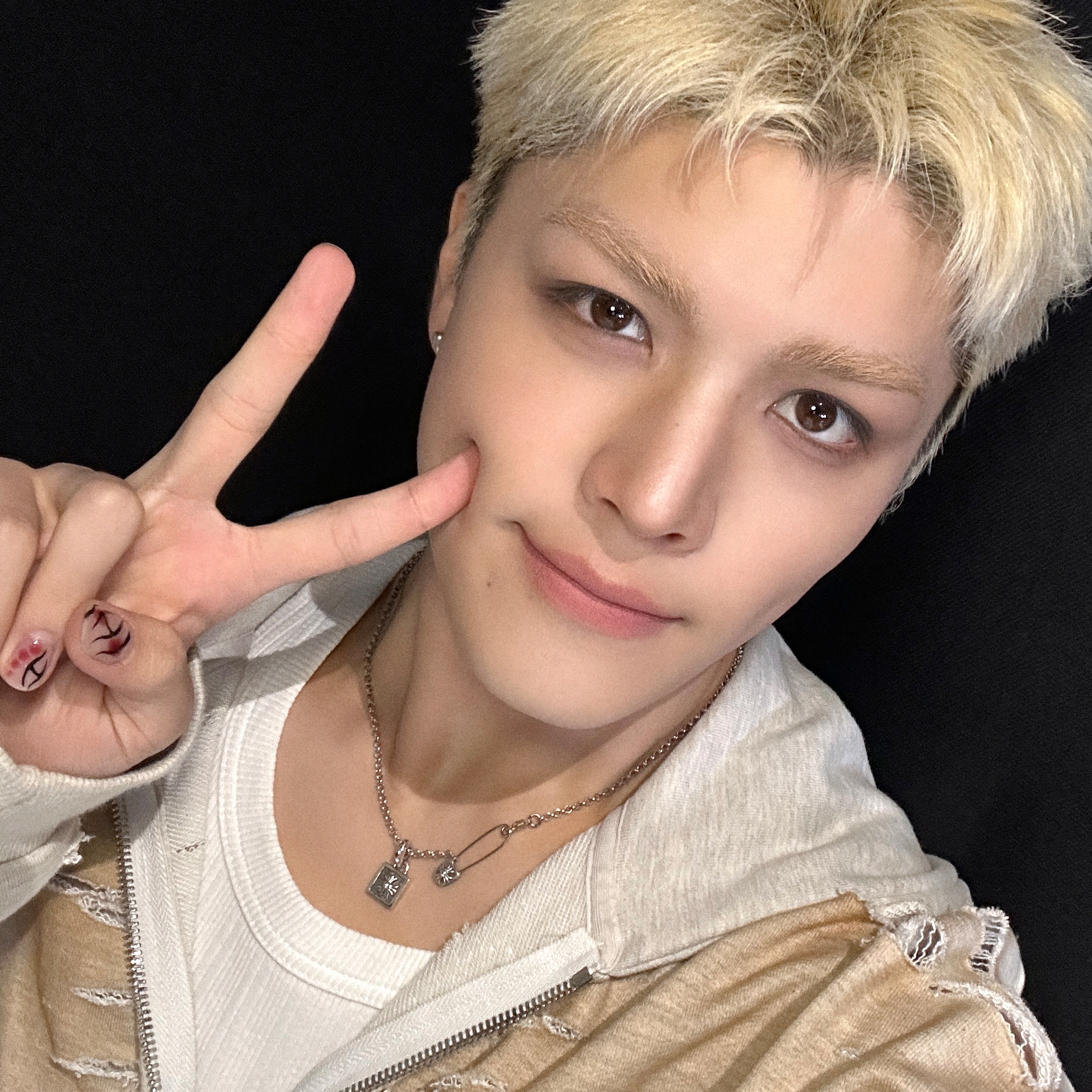 Latest photo of Maki (&TEAM)