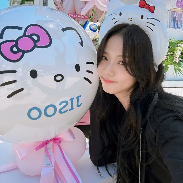 Shining profile picture of Jisoo (BLACKPINK) on today's Choeaedol