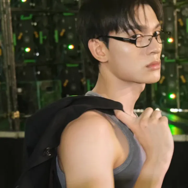 Latest photo of Reyster (HORI7ON)