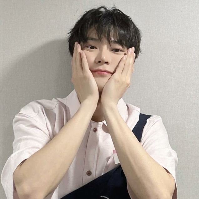 Behind-the-scenes cut of Doyoung (NCT 127)