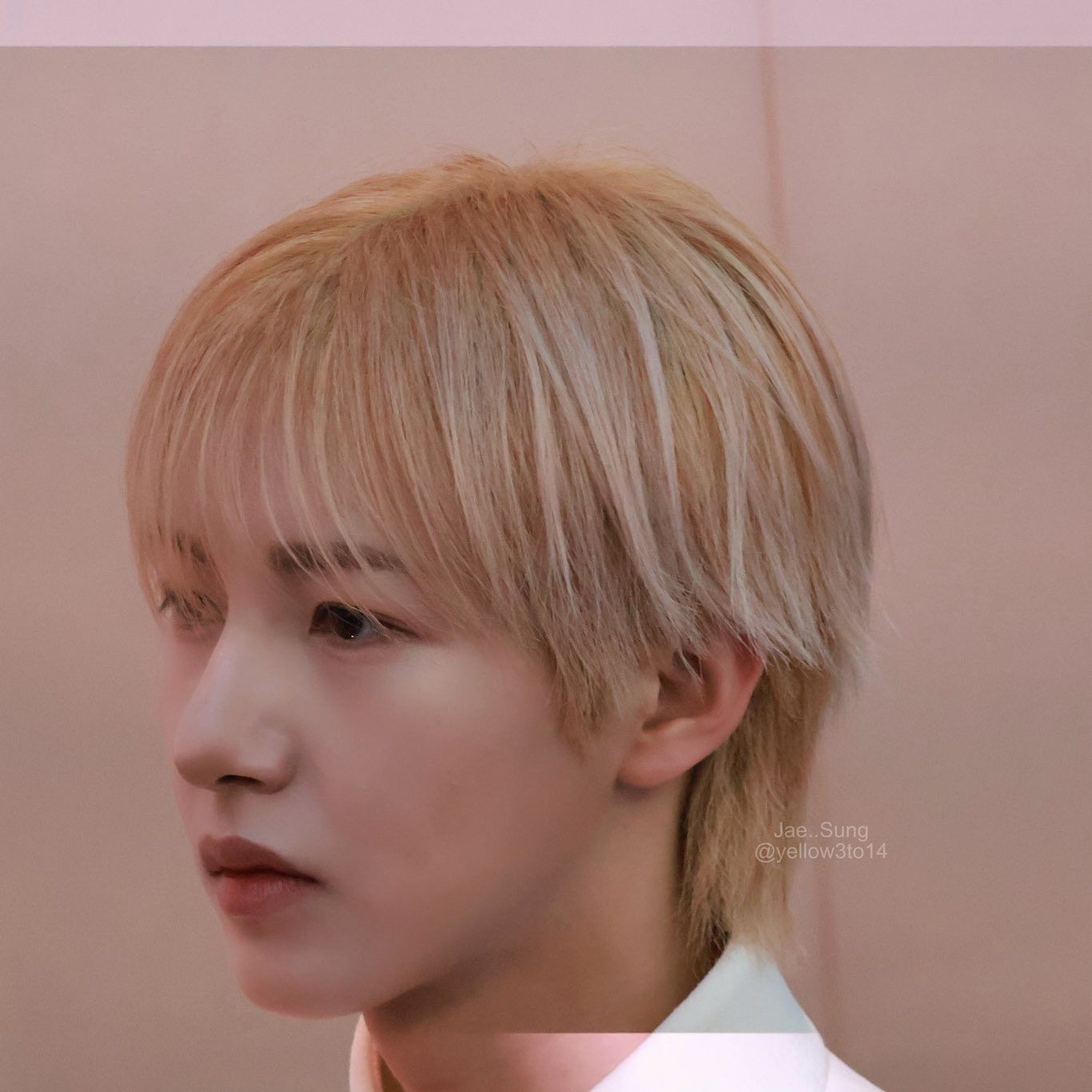 A moment captured by Renjun (NCT DREAM)'s fan