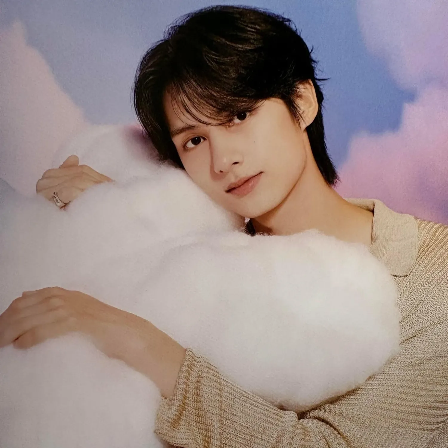 Recent activity shot of Jun (SEVENTEEN)