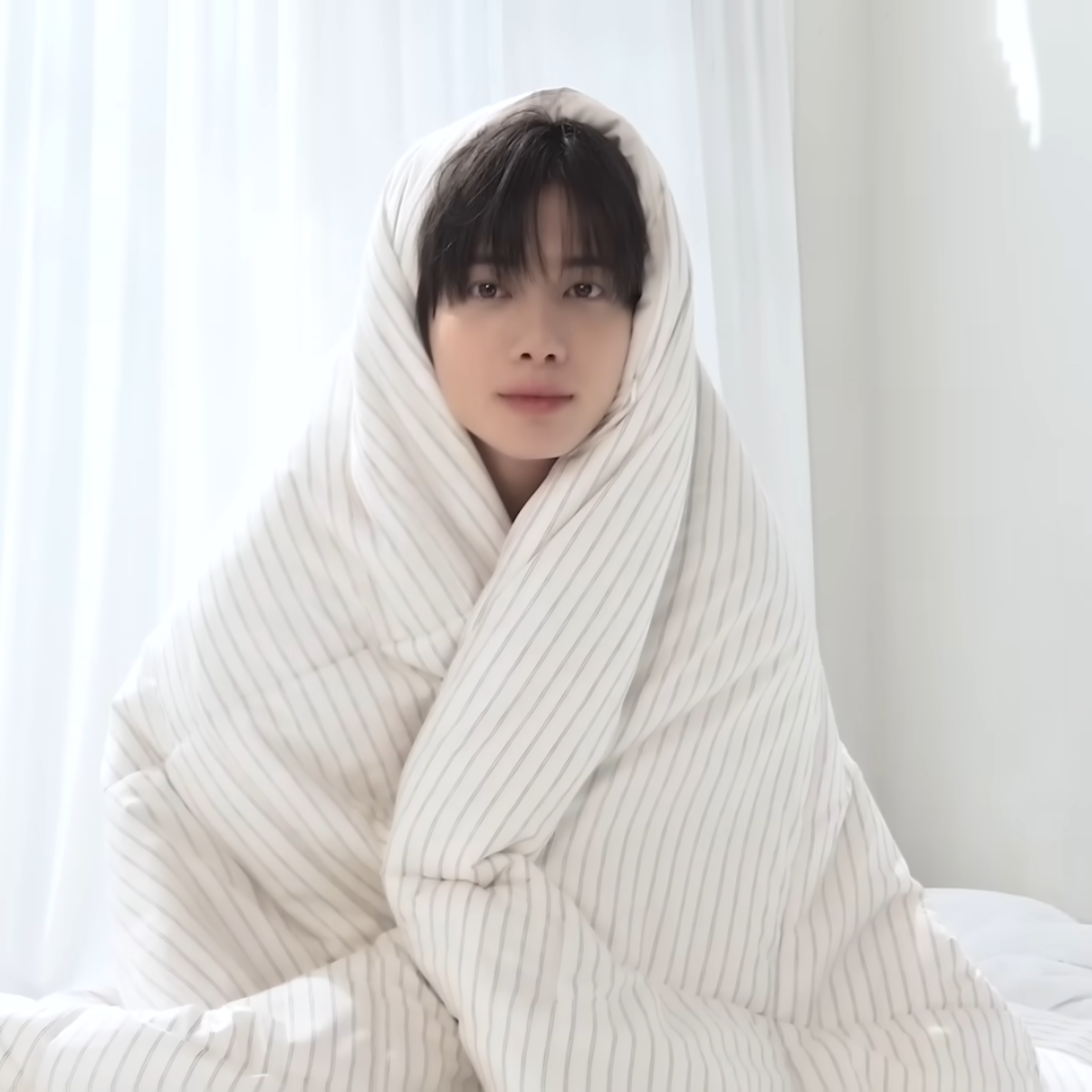 Momen yang diabadikan oleh penggemar TOMORROW X TOGETHER