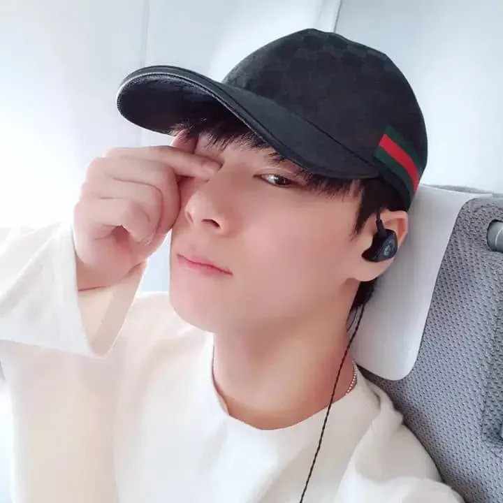 아스트로 최근 활동샷