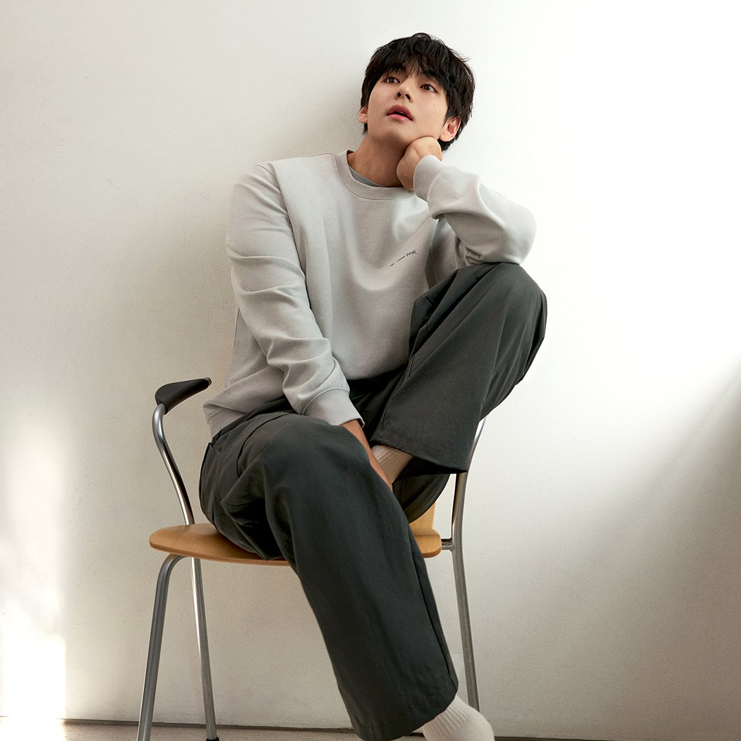 V (BTS)の最新写真