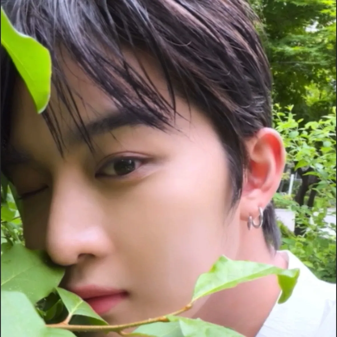 A moment captured by Bae Jinyoung's fan
