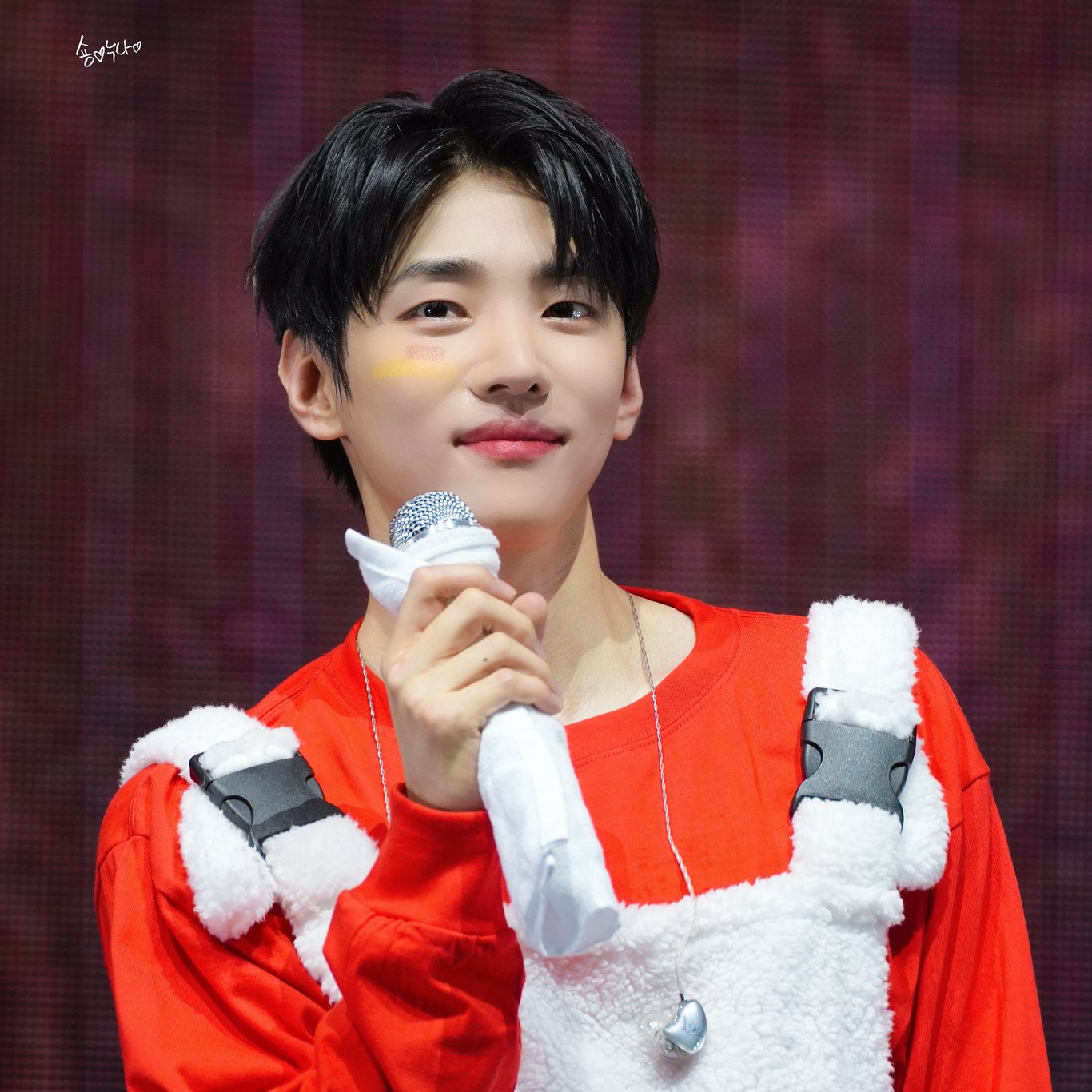 Latest photo of Jaechan (DKZ)