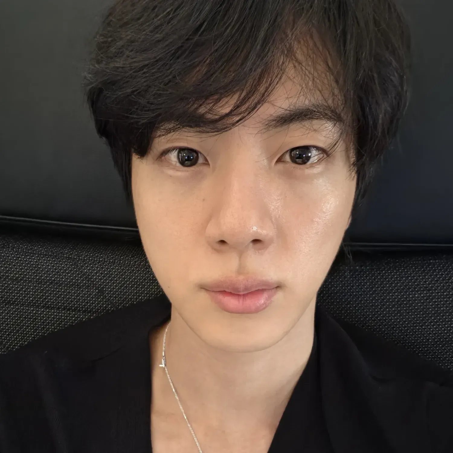 Potret di balik layar Jin (BTS)