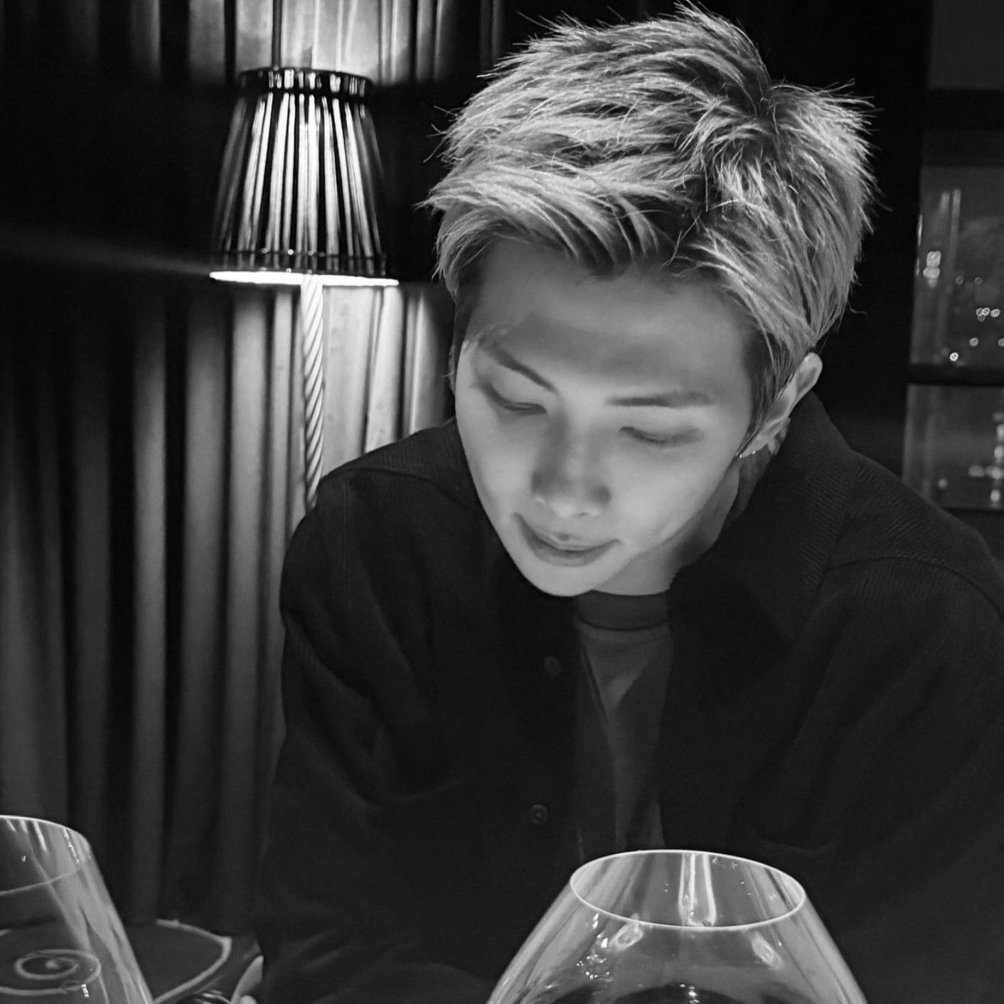 RM (防弹少年团)的幕后花絮