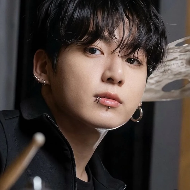 Momen yang diabadikan oleh penggemar Jungkook (BTS)