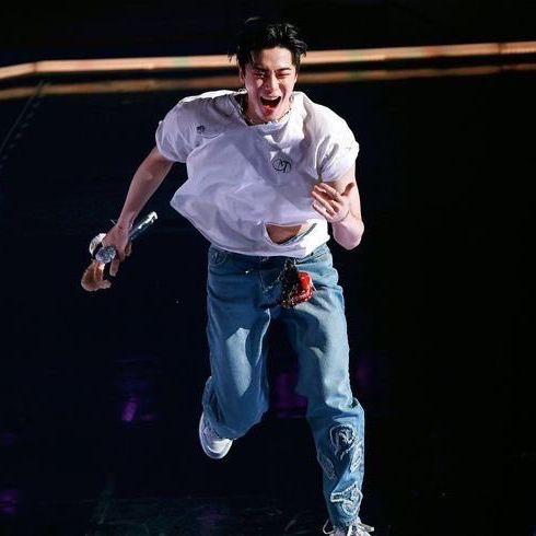 아스트로 최근 활동샷