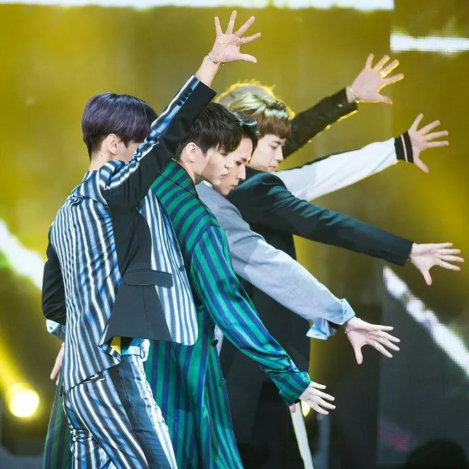 Behind-the-scenes cut of VIXX
