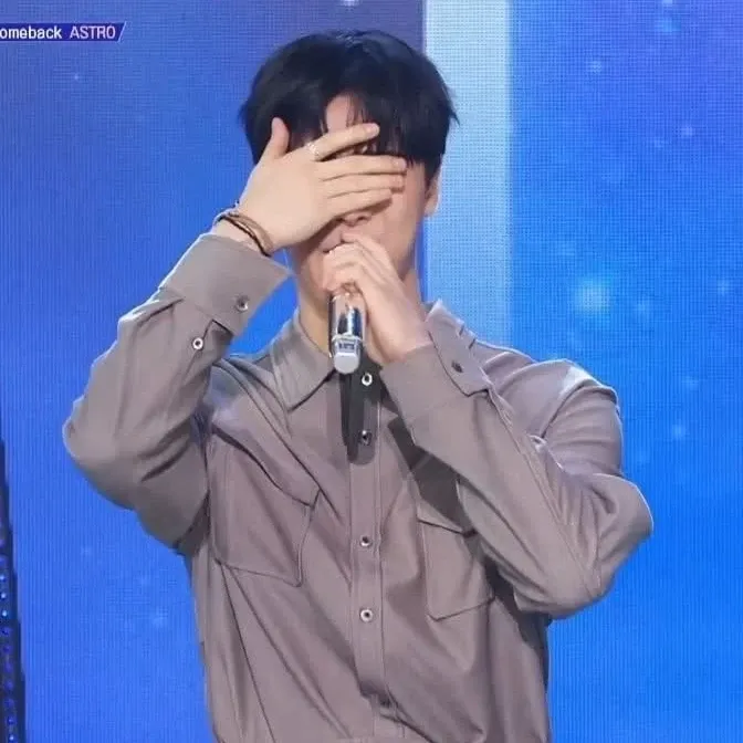 A moment captured by Moonbin (ASTRO)'s fan