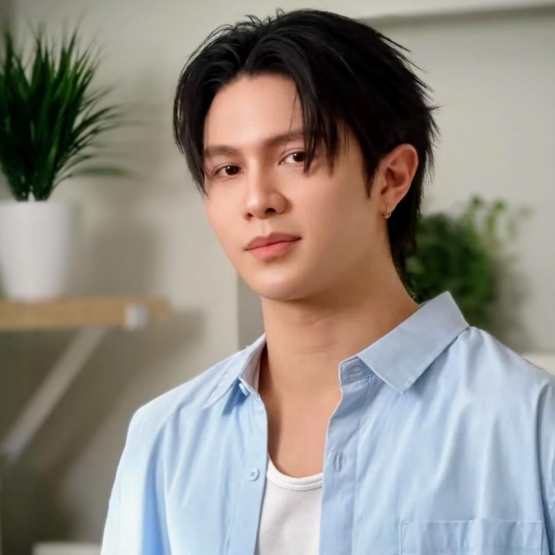 Latest photo of William (LYKN)