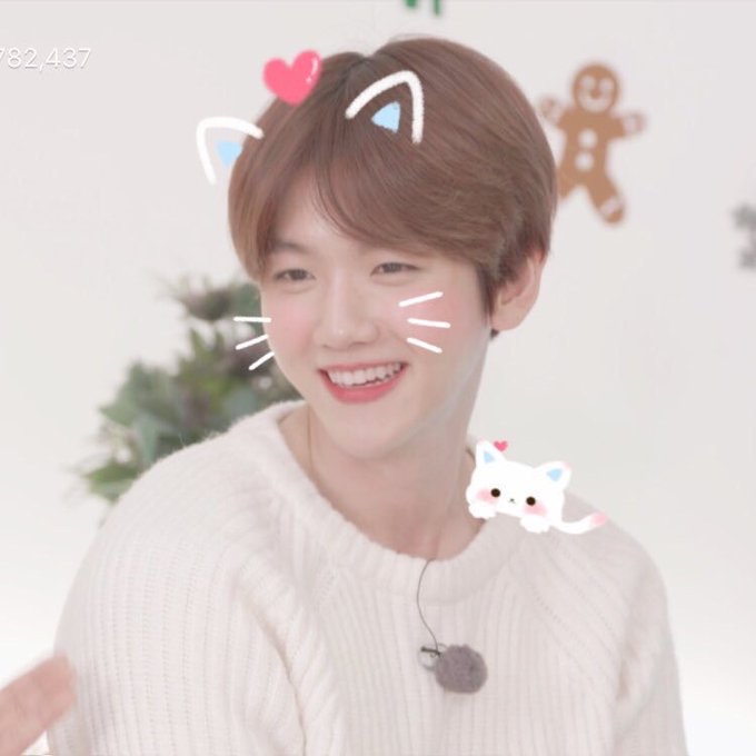 백현 (EXO) 최근 활동샷