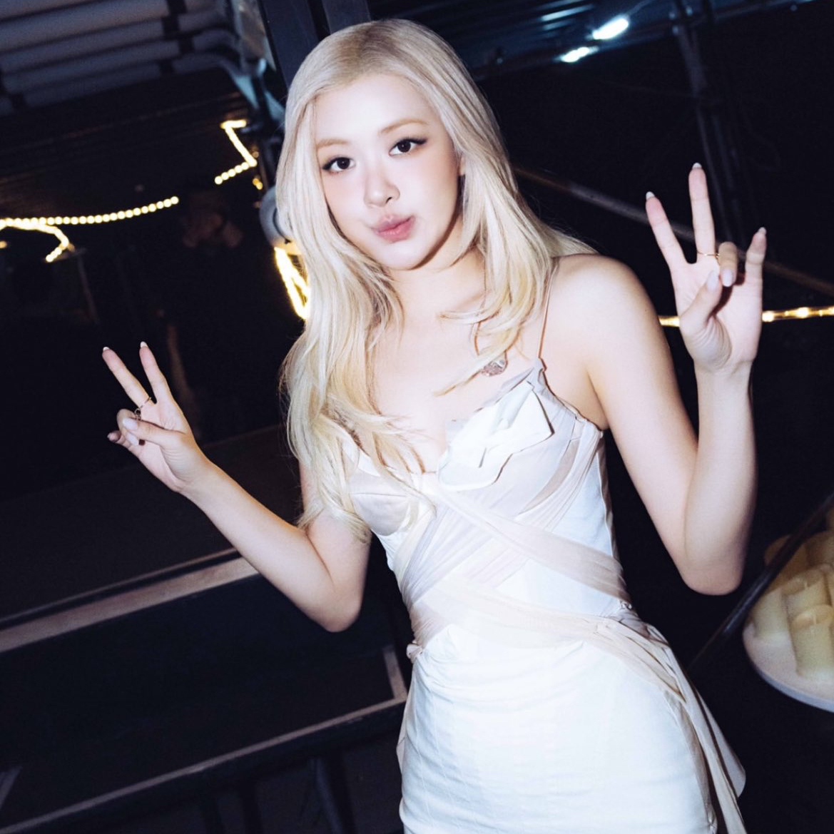 A moment captured by ROSÉ (BLACKPINK)'s fan