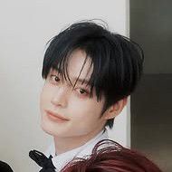 Latest photo of Kim Jiwoong (ZEROBASEONE)