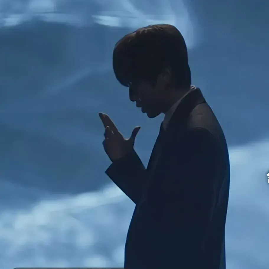 강다니엘 최근 활동샷