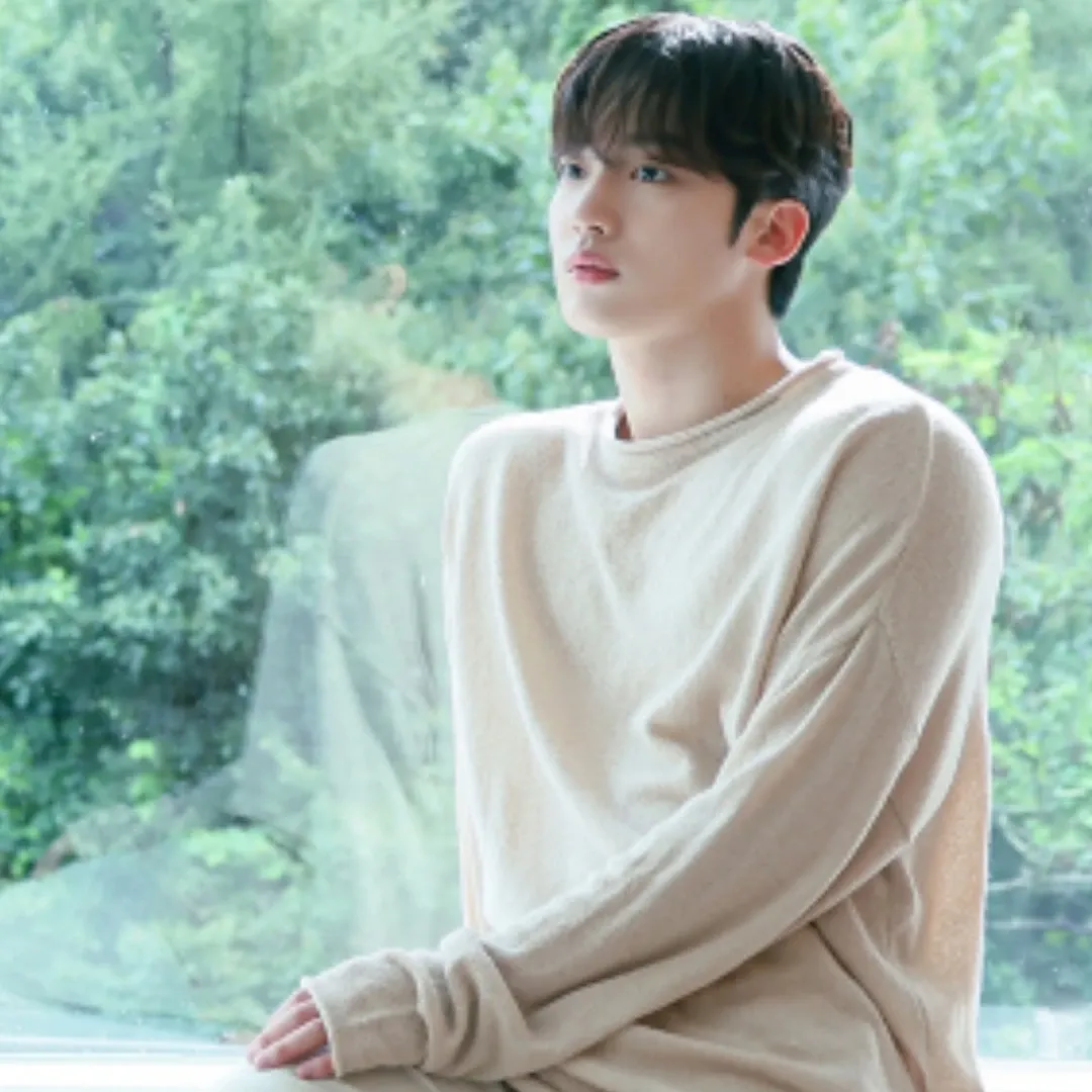 Behind-the-scenes cut of Kim Yohan (WEi)