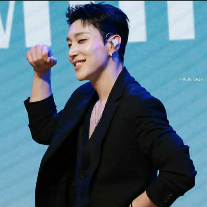 Behind-the-scenes cut of Jongup (B.A.P)