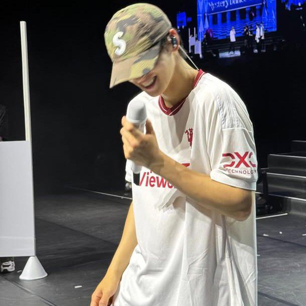 Recent activity shot of Eunwoo (ASTRO)